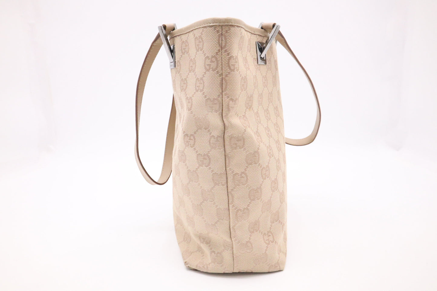 Gucci Bucket Bag in Beige Canvas