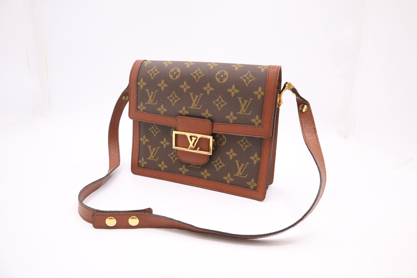 Louis Vuitton Sac Dauphine in Monogram Canvas