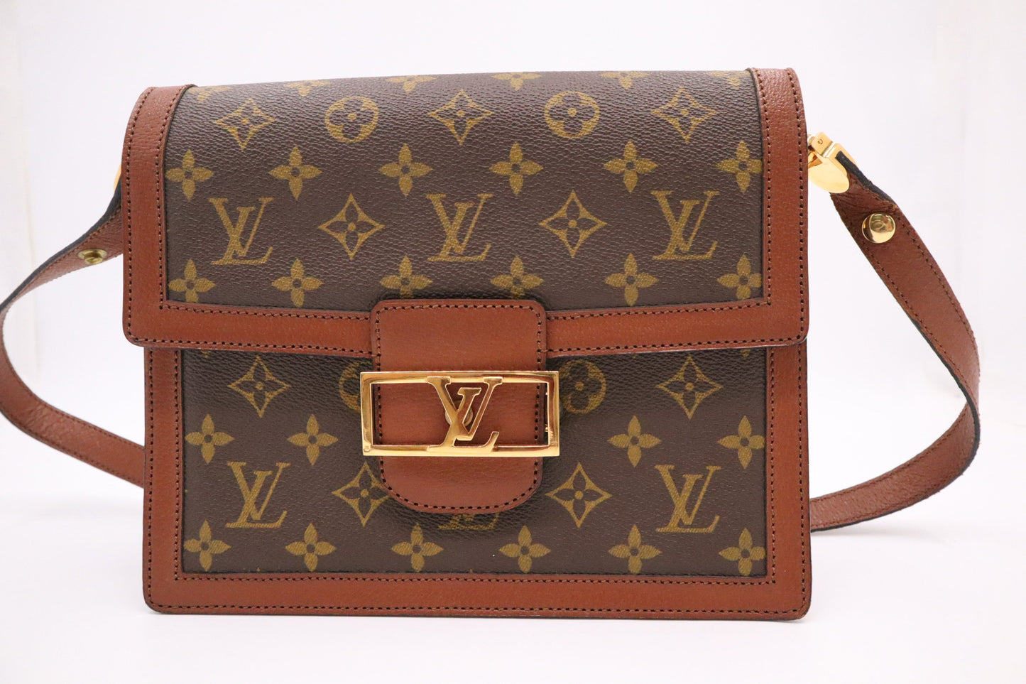 Louis Vuitton Sac Dauphine in Monogram Canvas