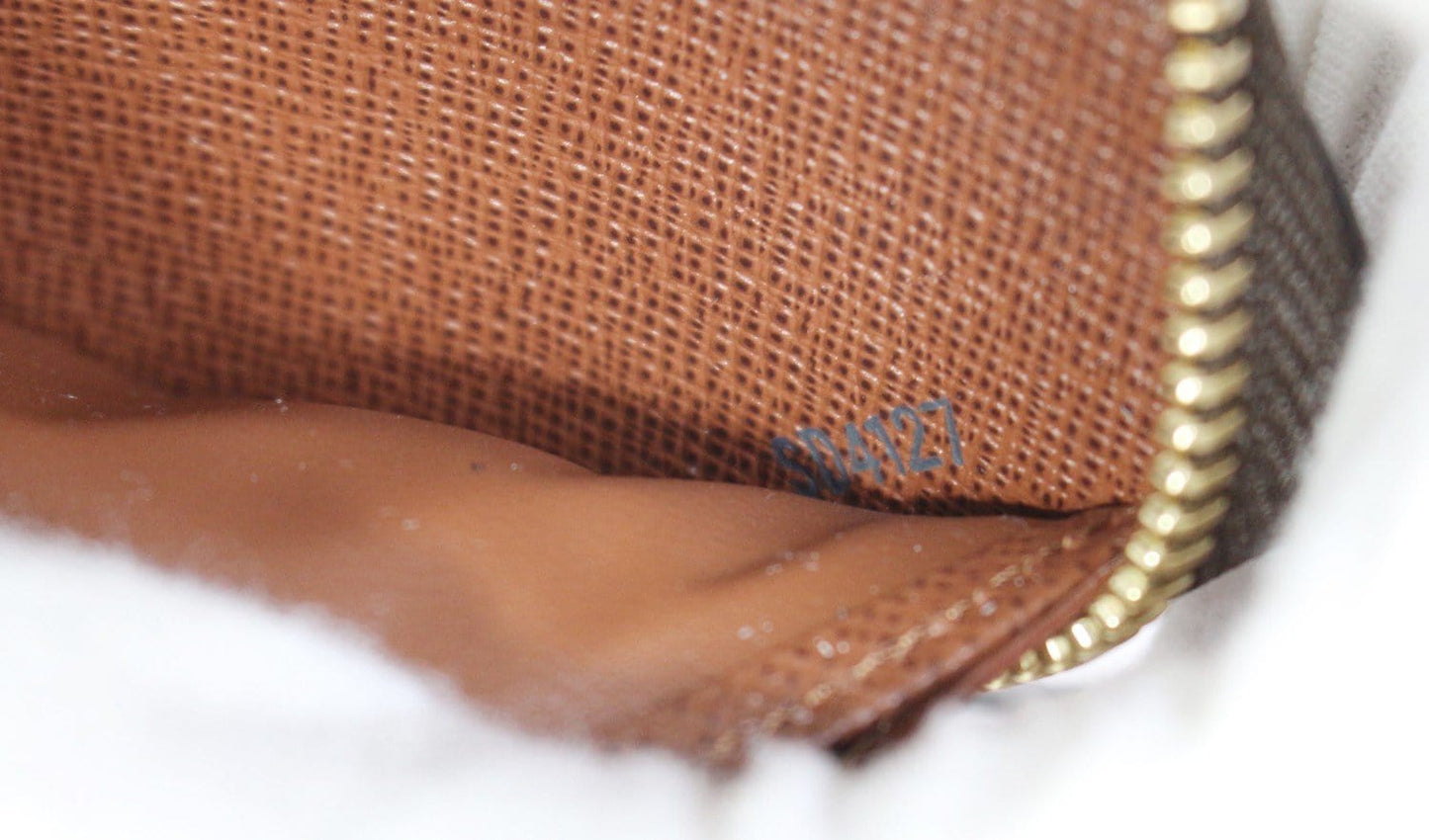 LOUIS VUITTON Monogram Canvas Brown Porte Monnaie Zippy Wallet