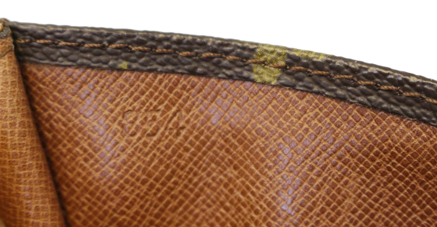 LOUIS VUITTON  Monogram Canvas Pochette Rabat Clutch