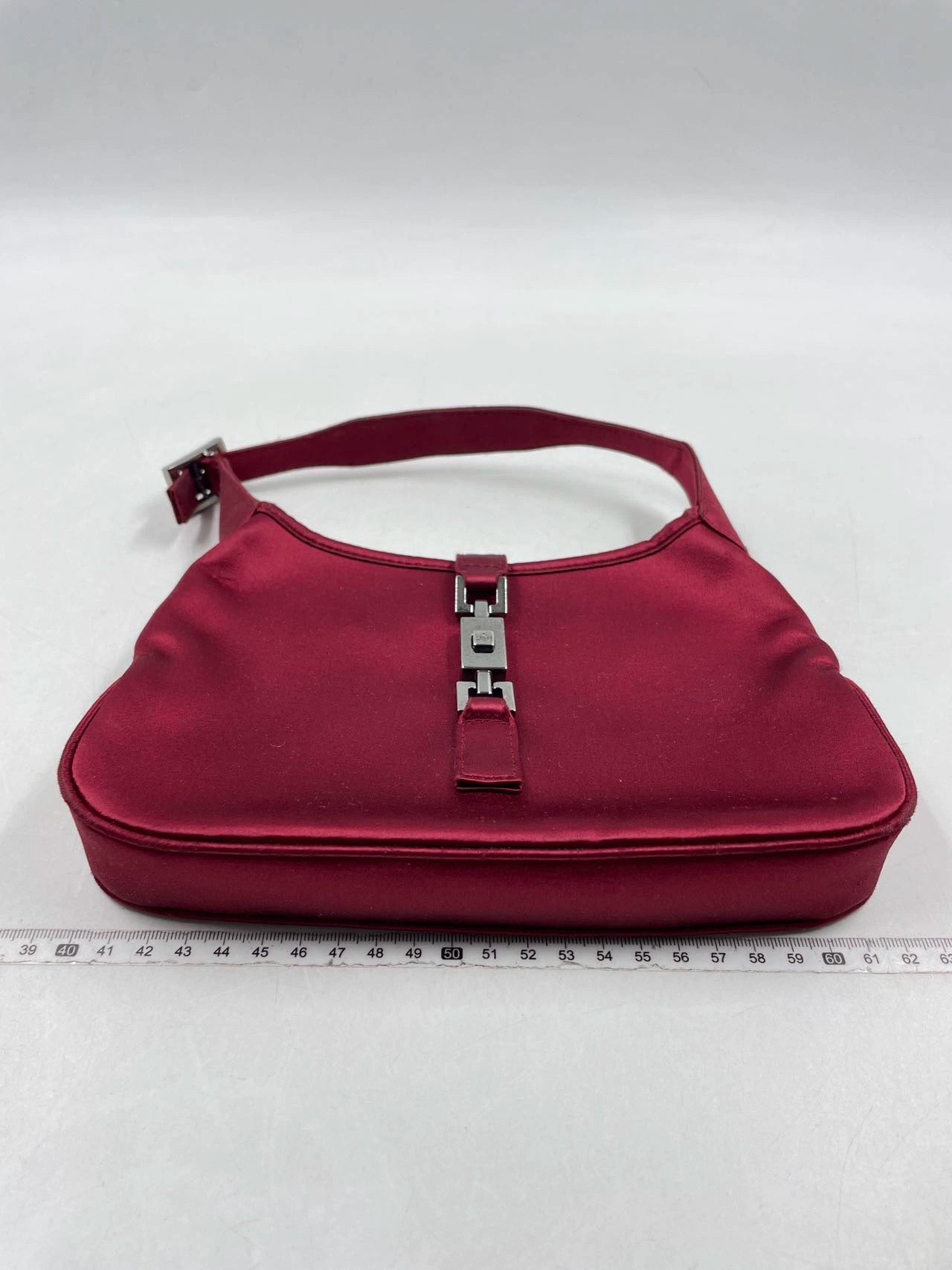 Gucci Jackie   Mini Silk Satin Shoulder Bag in Red