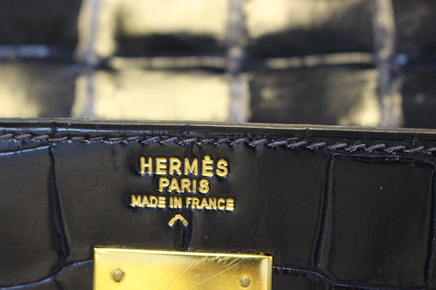 HERMES Kelly Alligator 32 cm Black with Gold Hardware  Bag