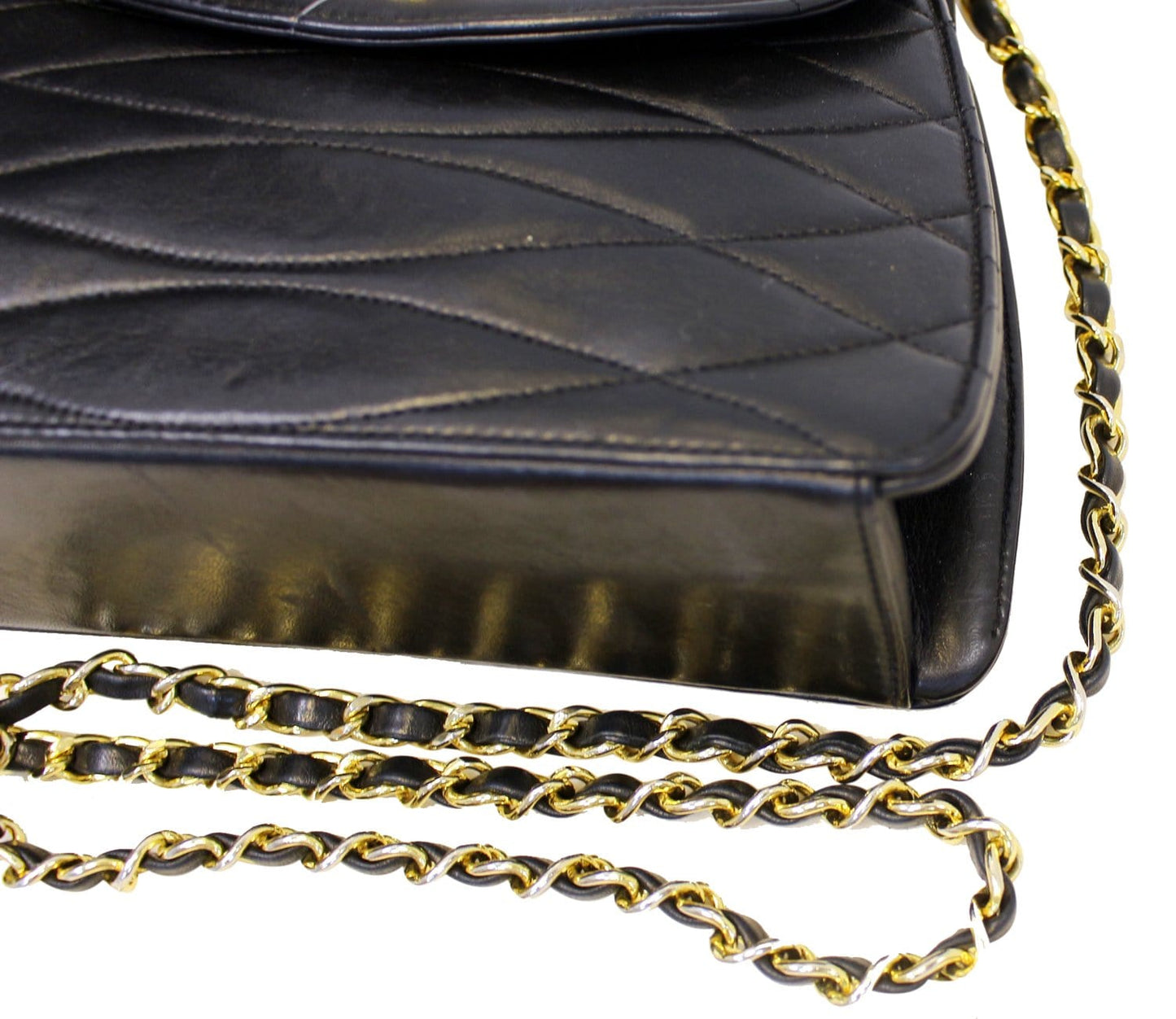 Rare CHANEL Wave  GHW CC Flap Bag