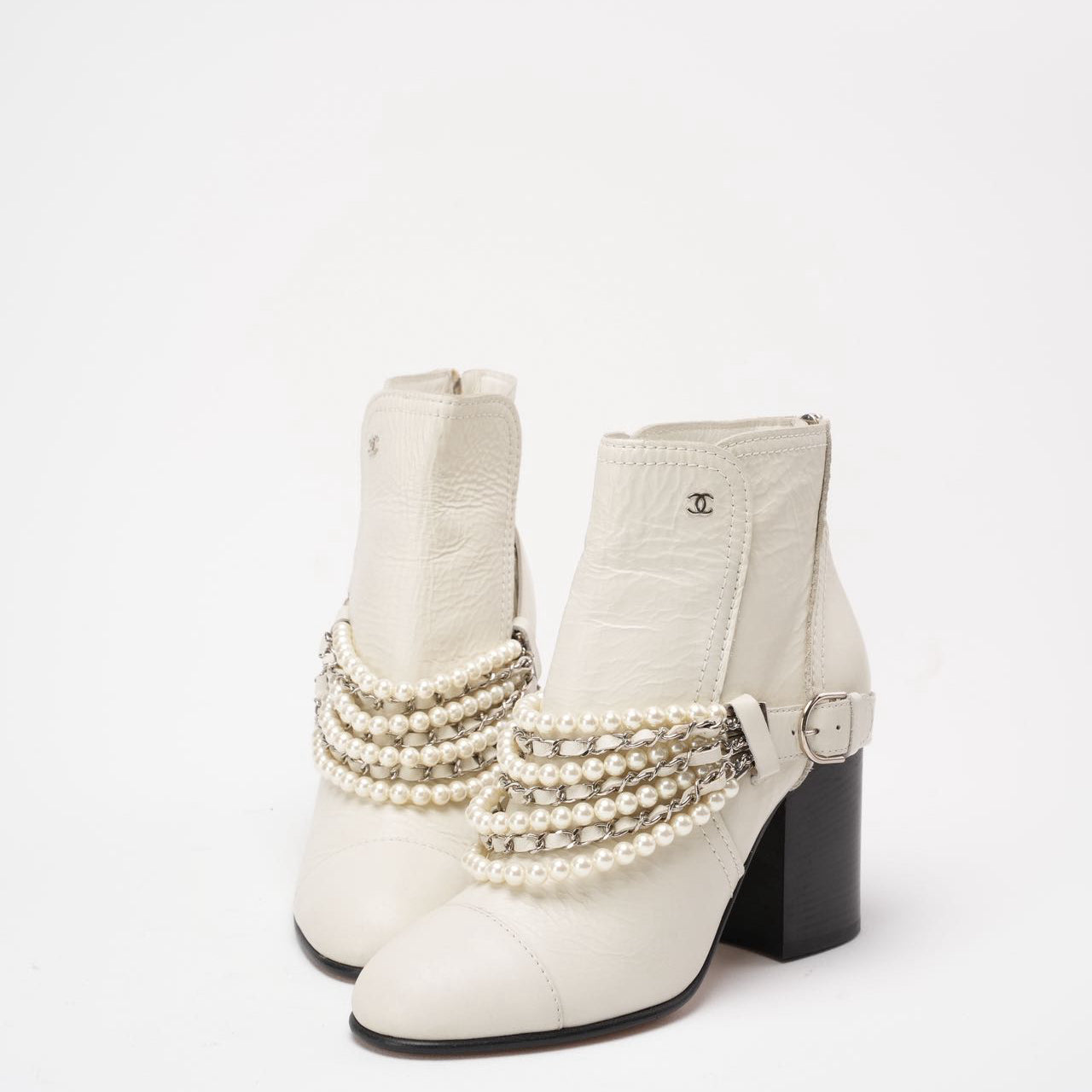 Chanel White Calfskin Pearl Chain CC Short Boots 39.5