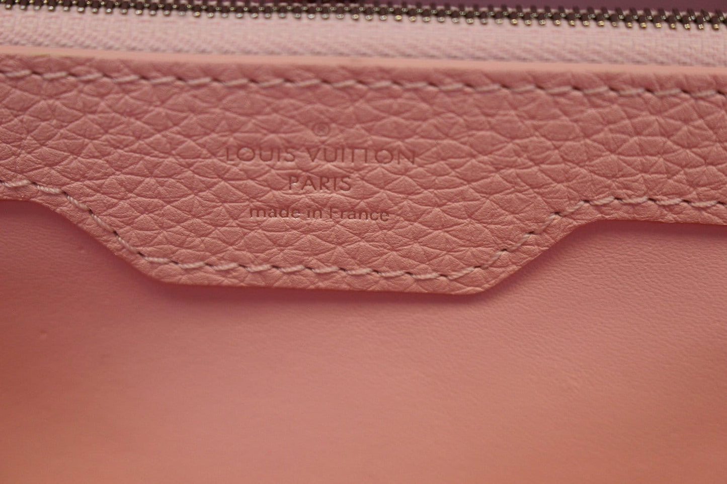 LOUIS VUITTON Black Taurillon Leather Capucines MM Bag