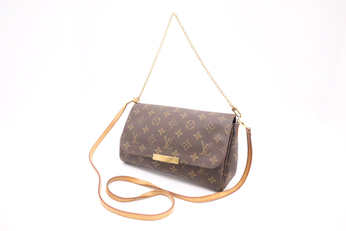 Louis Vuitton Favorite MM in Monogram Canvas