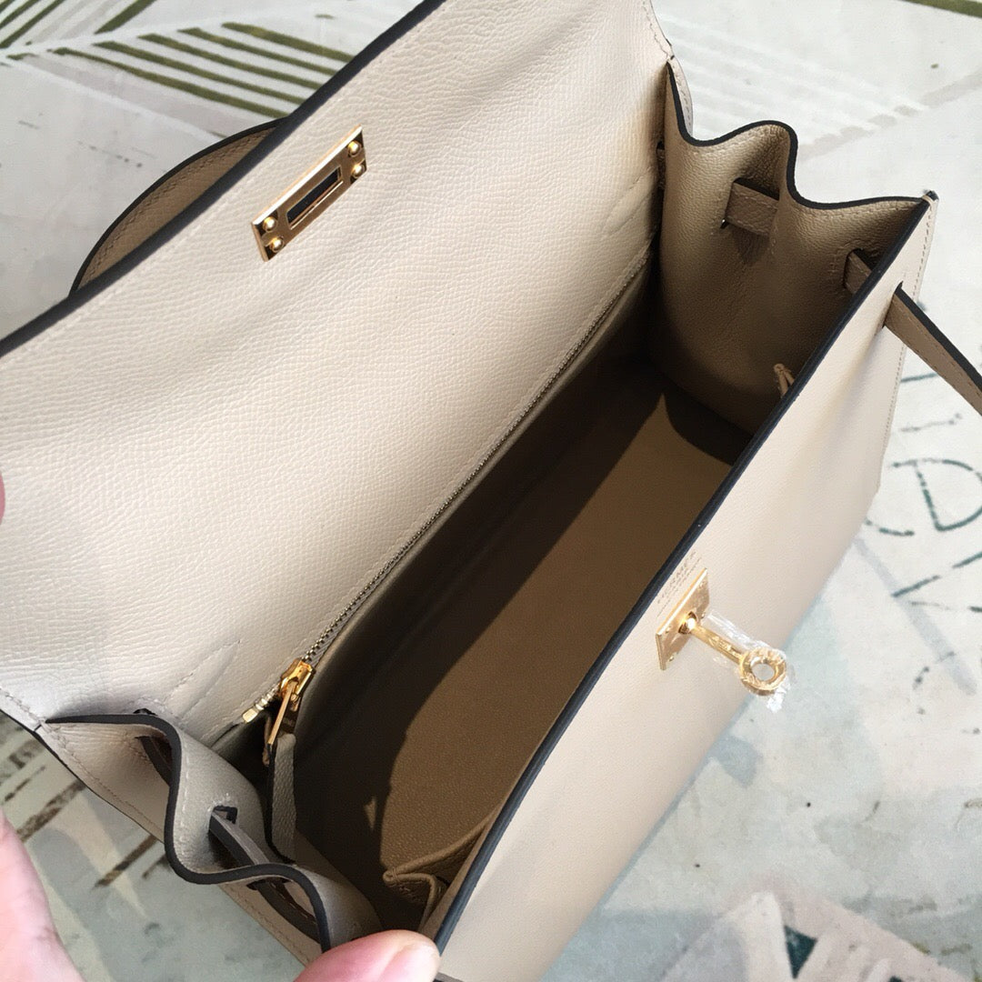 Top Quality Kelly Light Gray For Women Gold Toned Hardware 10in/25cm