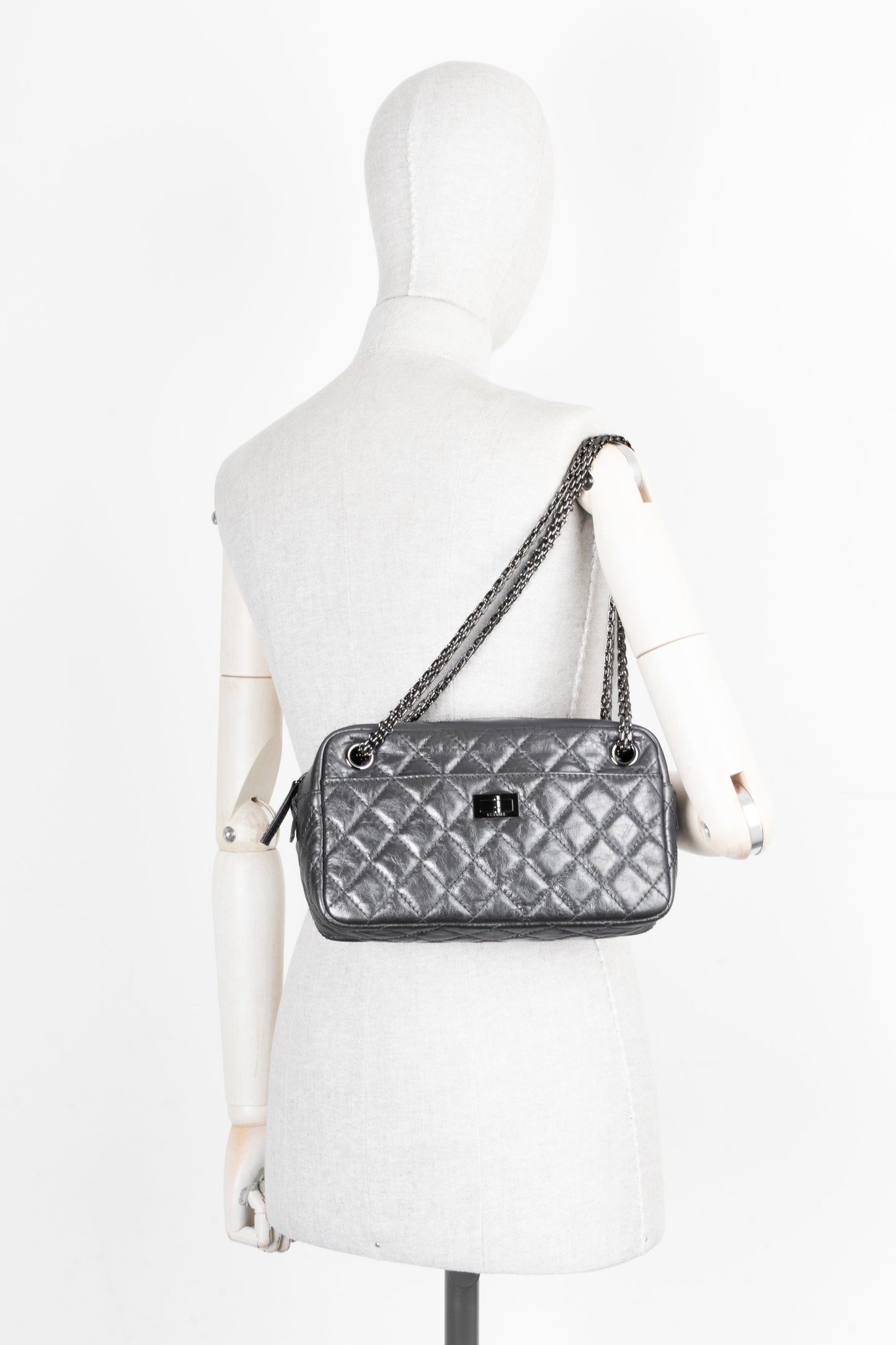 CHANEL Reissue 2.55 Camera Bag Metallic Silver