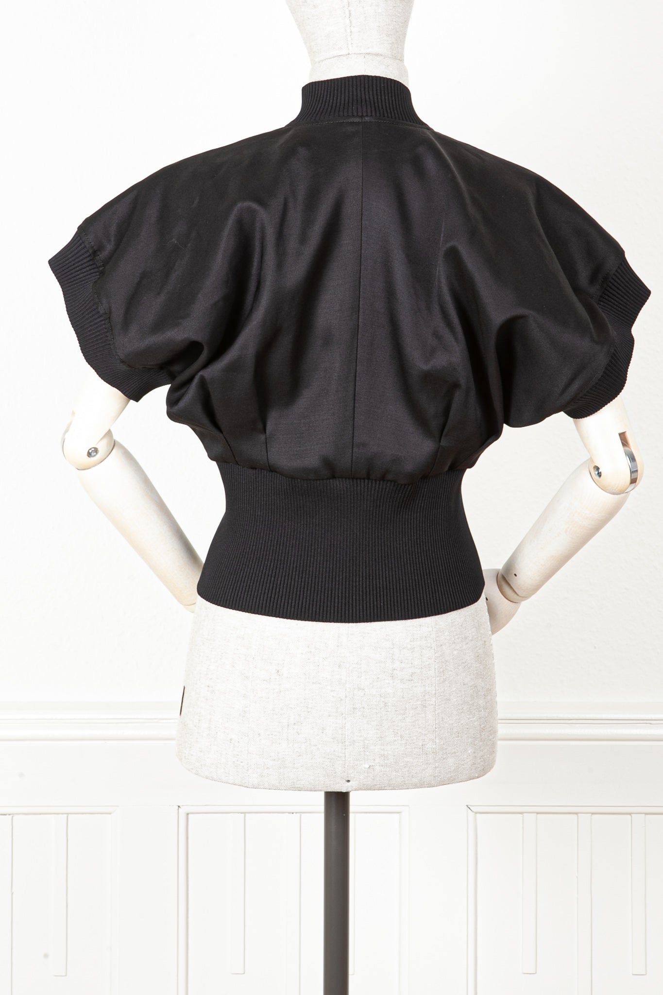 LOUIS VUITTON Short Sleeved Jacket