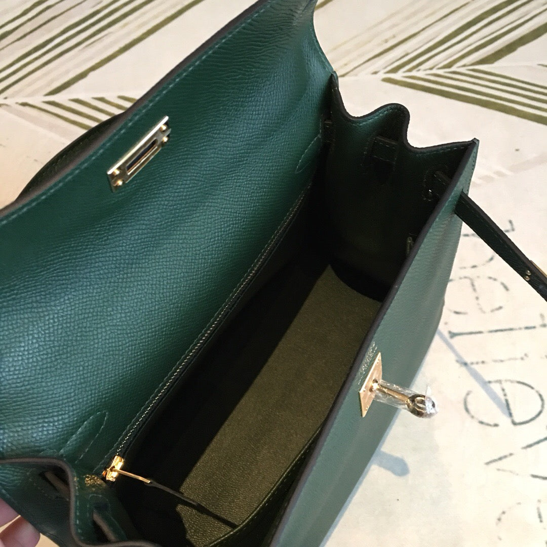 Top Quality Kelly Green For Women Gold Toned Hardware 10in/25cm