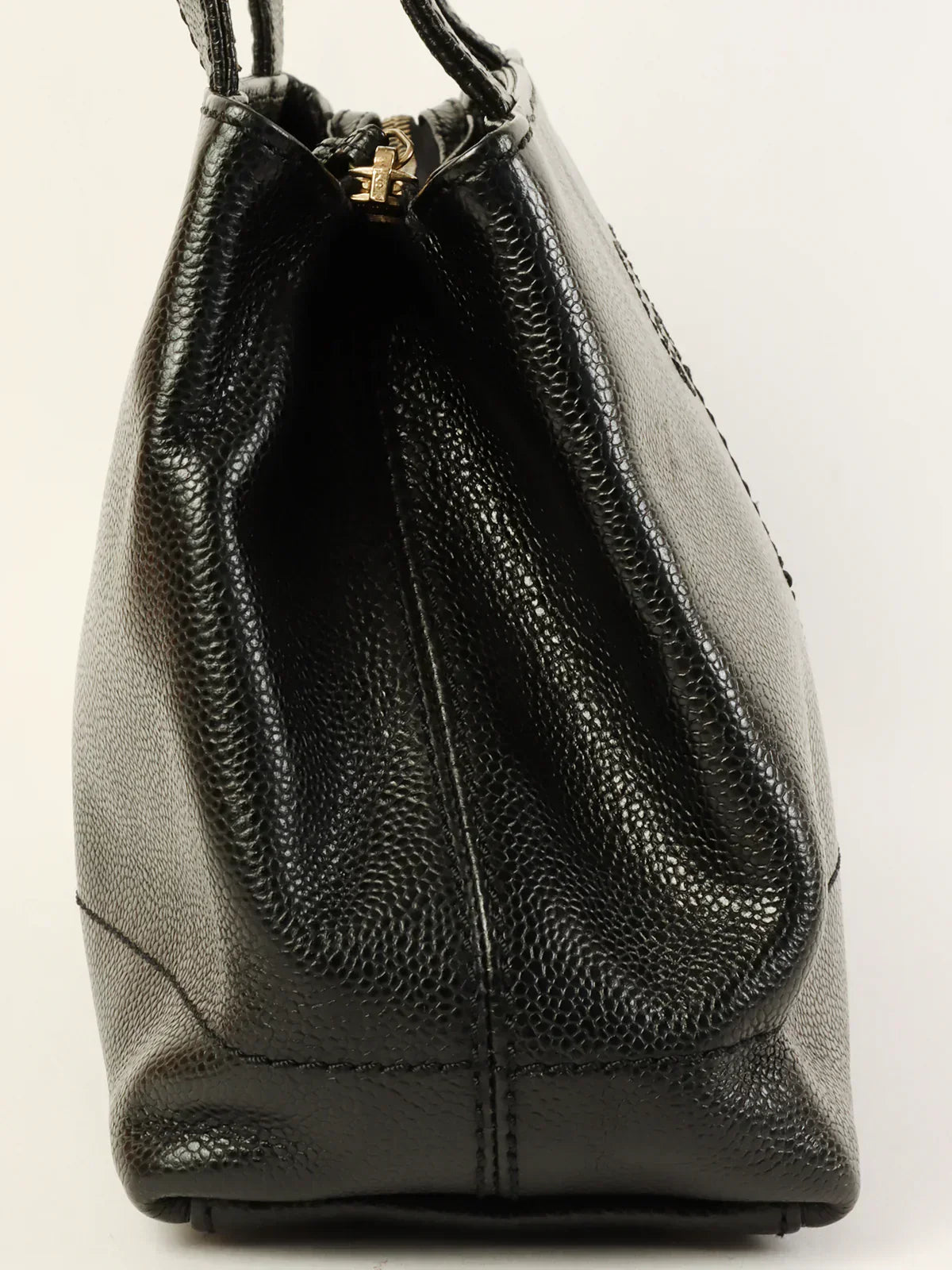 CHANEL Around 2001 Made Caviar Skin Cc Mark Stitch Shoulder Bag Black