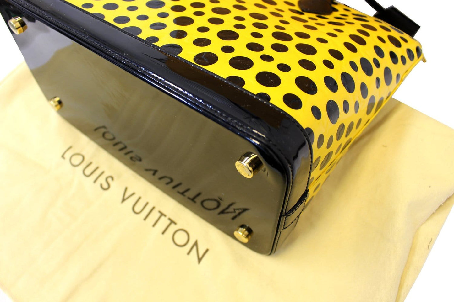 LOUIS VUITTON Limited Yayoi Kusama Yellow Vernis Black Dots Lockit MM Bag