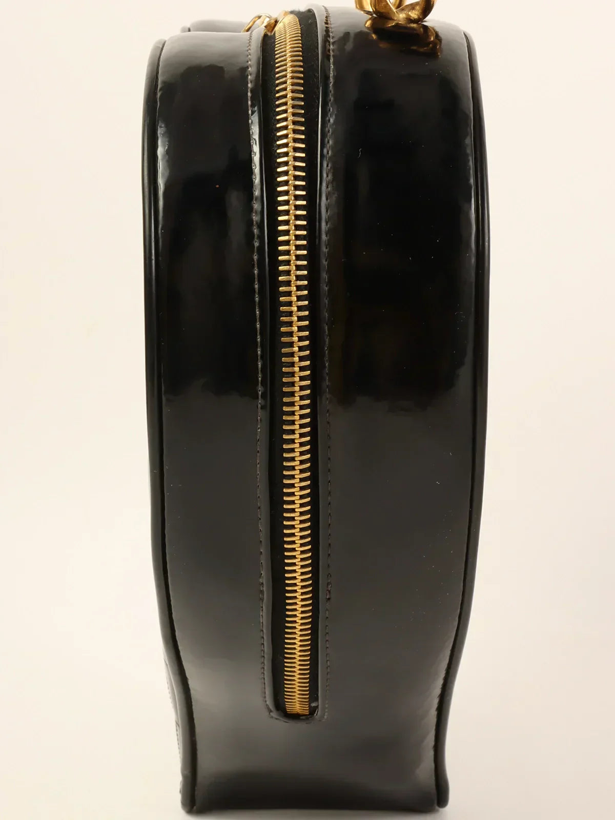 CHANEL Around 1995 Made Patent Heart Cc Mark Stitch Vanity Black/White
