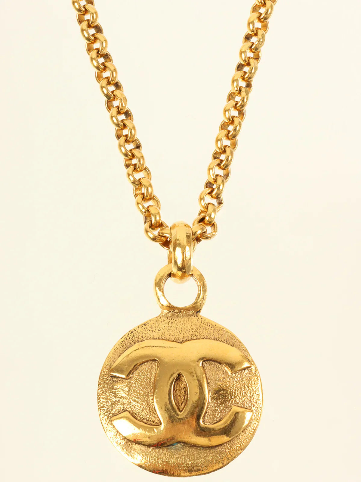 CHANEL 1994 Made Round Cc Mark Necklace Gold