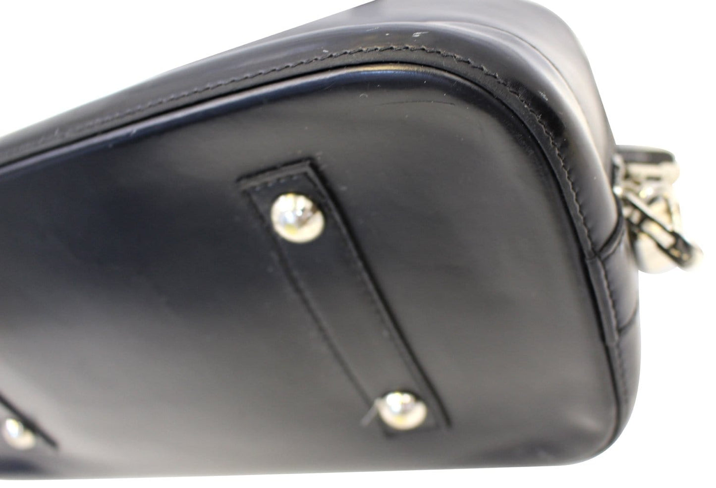 LOUIS VUITTON Black Epi Leather Alma GM Satchel Bag