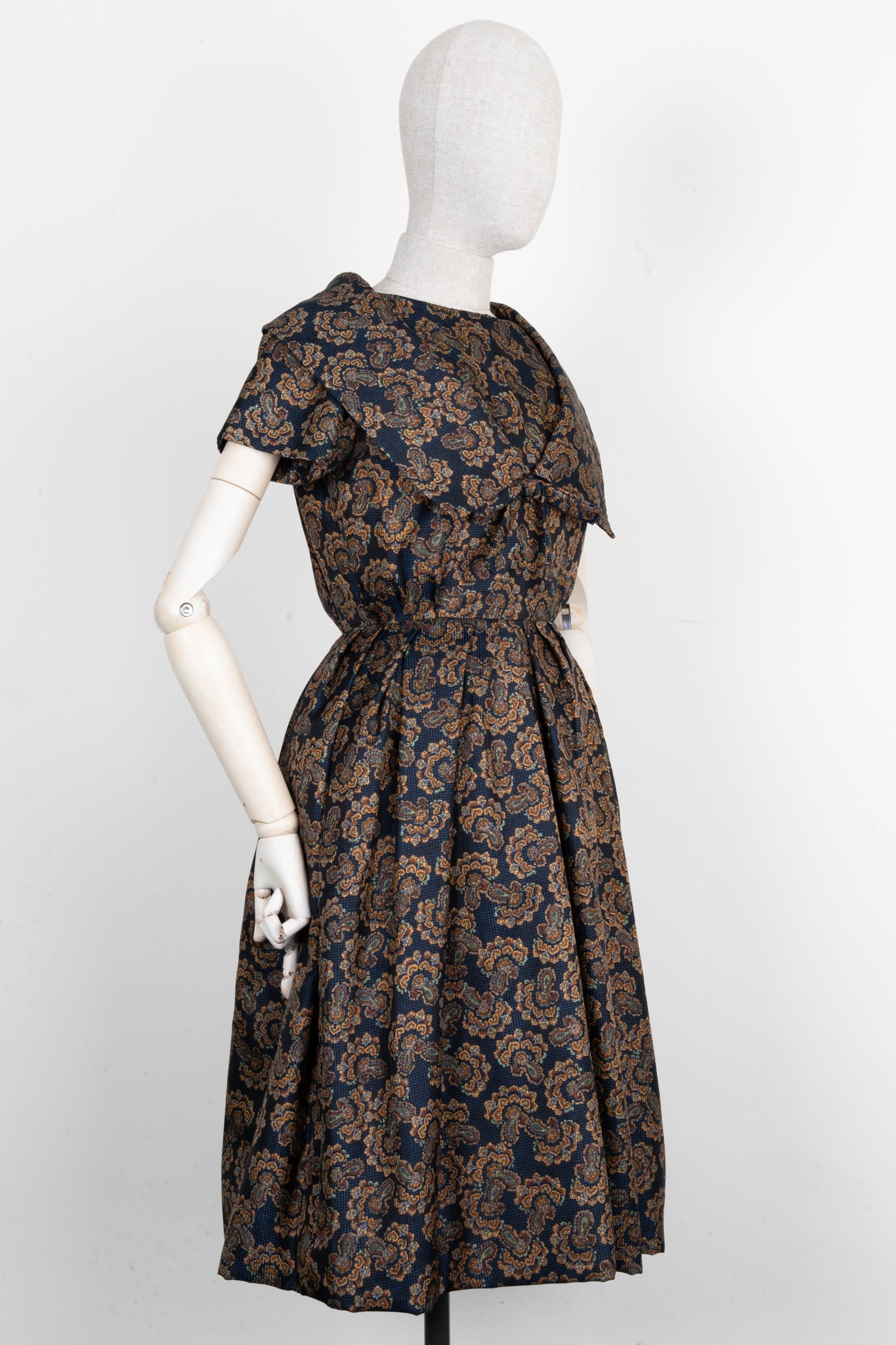 CHRISTIAN DIOR   Couture Dress with Underpinning Silk Paisley