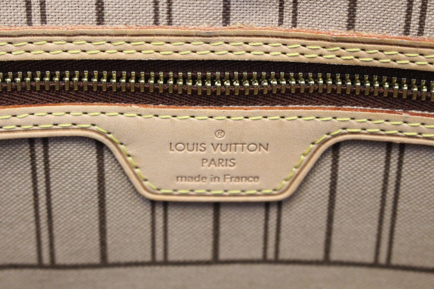 LOUIS VUITTON Monogram Canvas Brown Neverfull GM Shoulder Bag