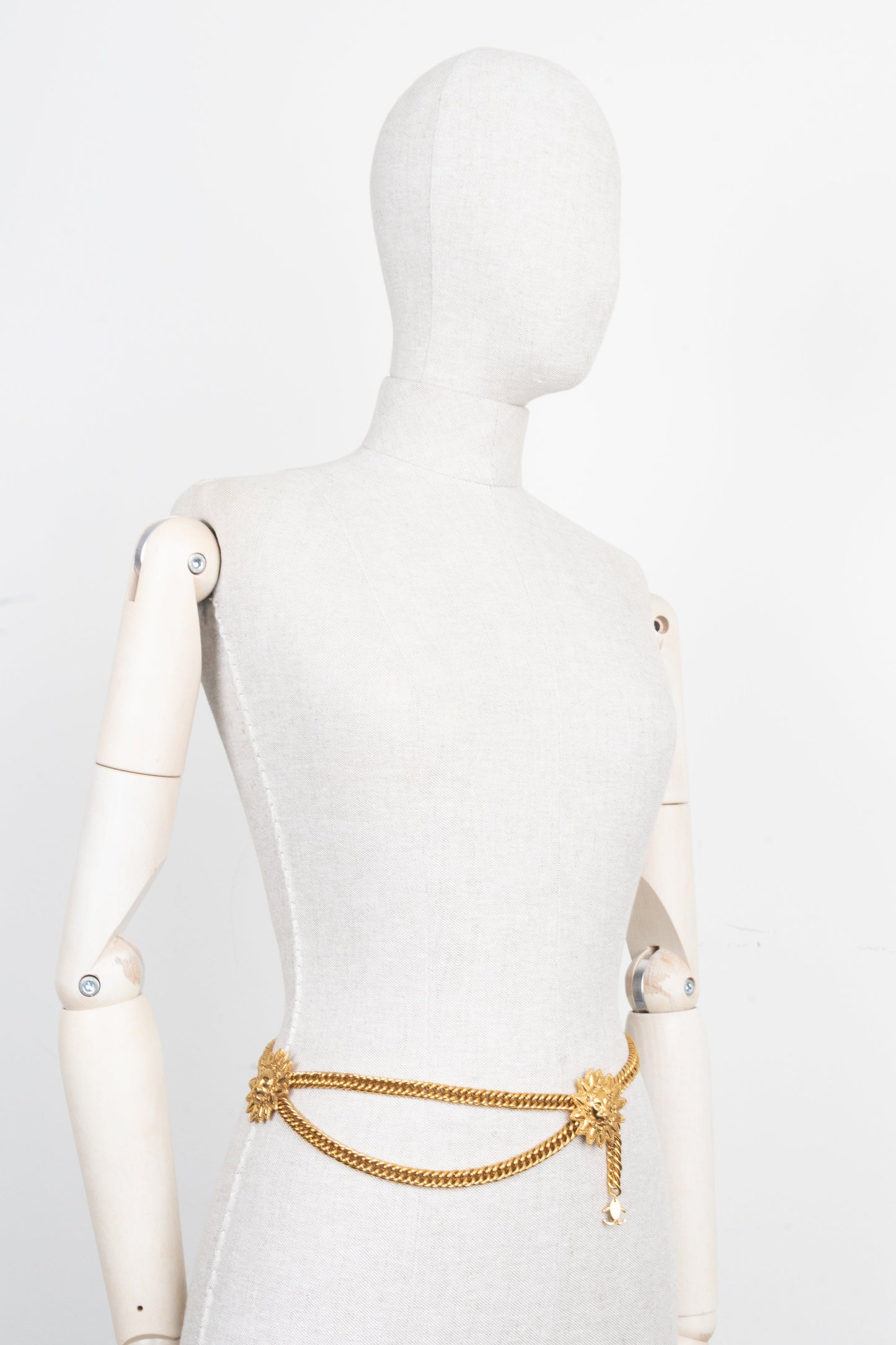 CHANEL Lion Head Sun Chain Belt Gold