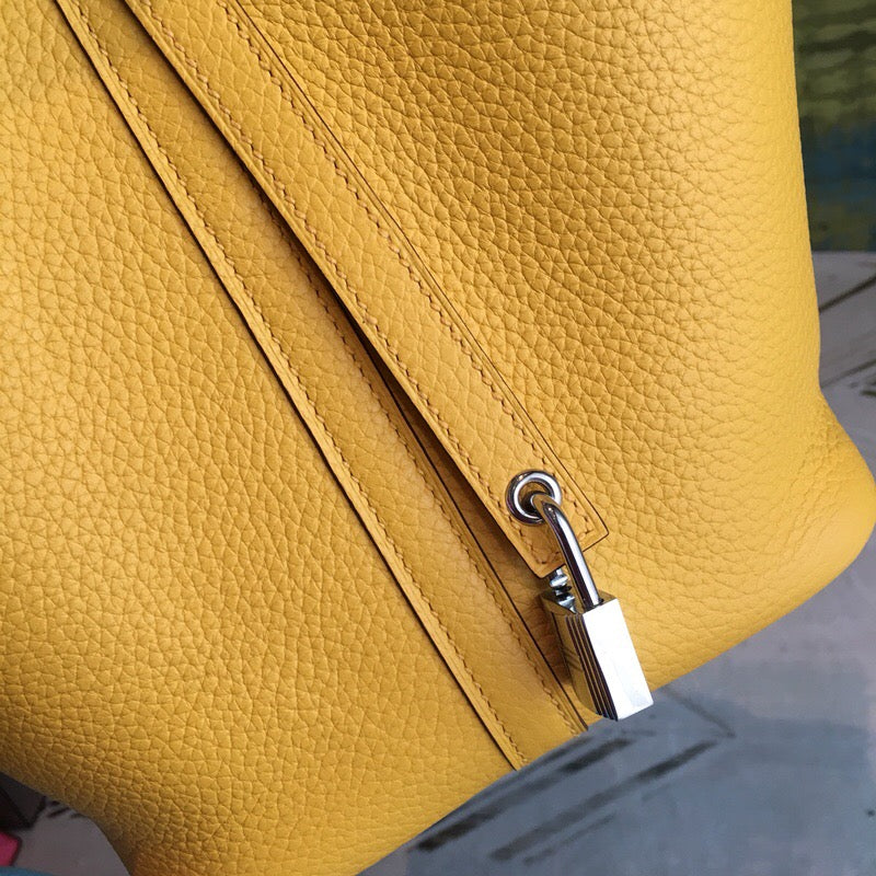 Top Quality Picotin Lock 18 Yellow ClemenTop Quality Palladium Hardware For Women 7.5in/19cm