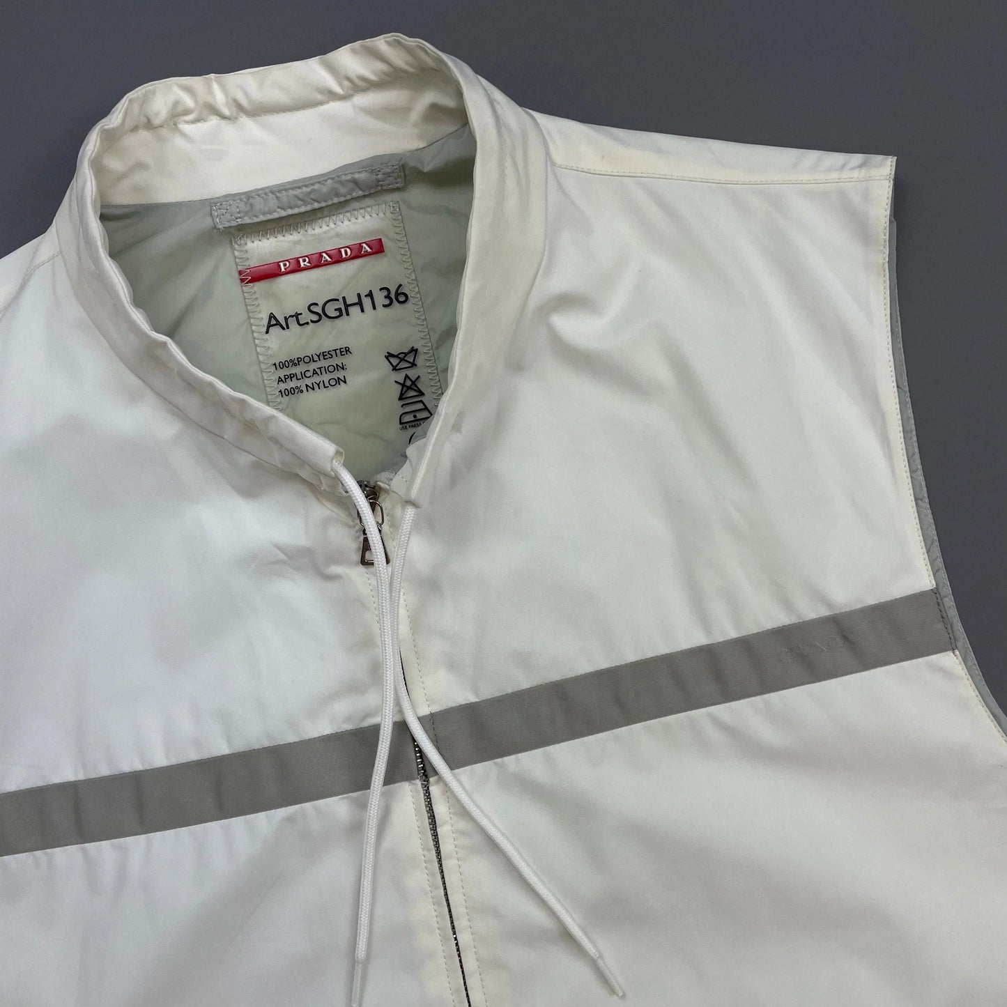 Prada Cream White & Grey 2009 Windstopper Toggle-Collar Gilet Vest