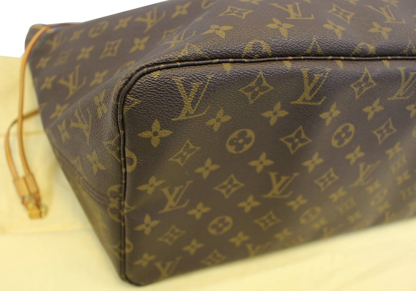 LOUIS VUITTON Monogram Canvas Neverfull GM Brown Tote Bag