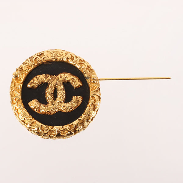 Chanel 1993 Made Round Edge Design Cc Mark Brooch Black