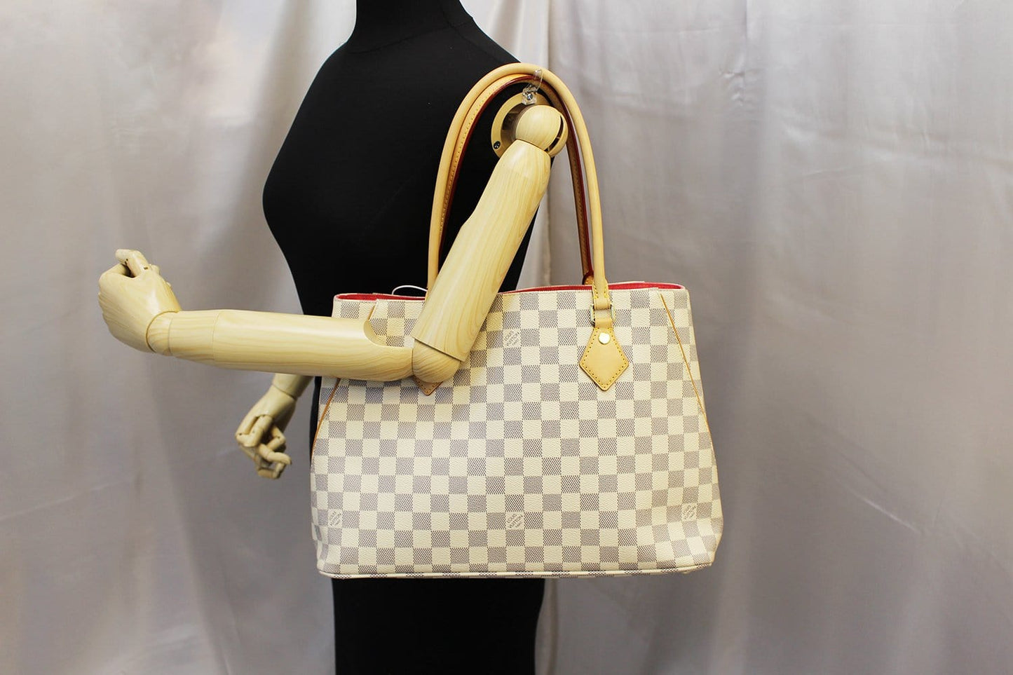 LOUIS VUITTON Calvi Damier Azur Shoulder Bag