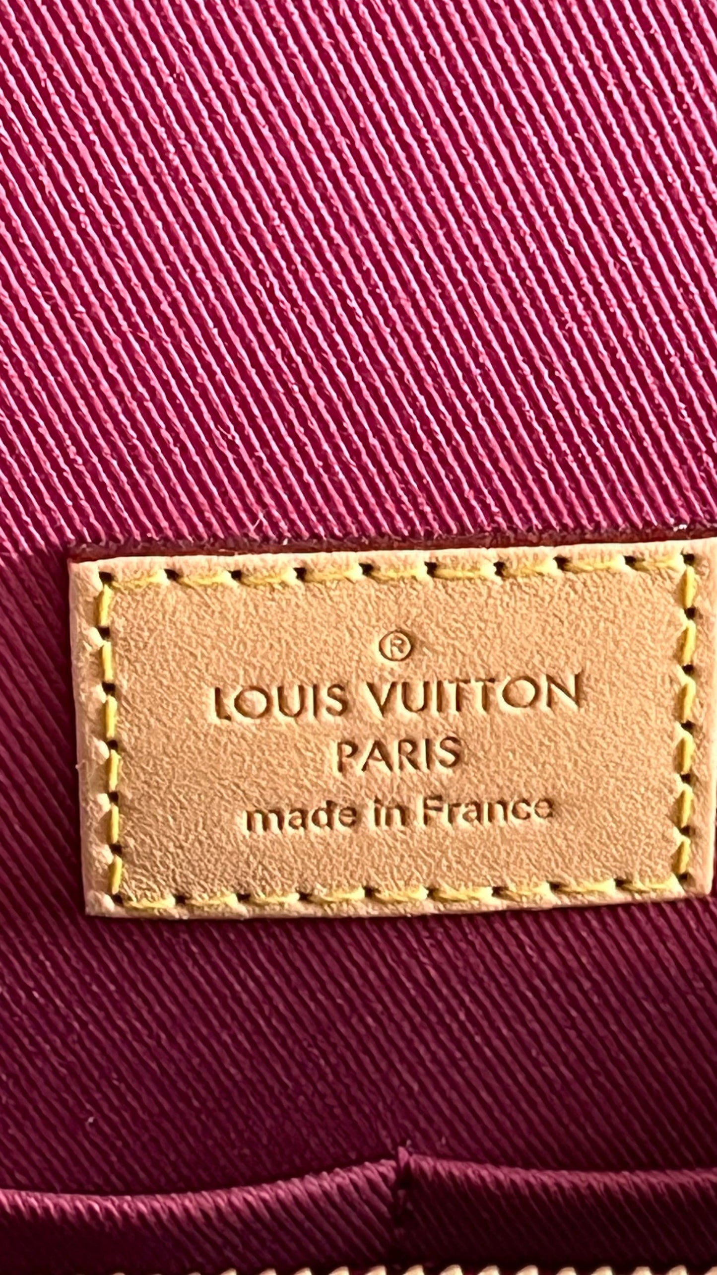 Louis Vuitton Cluny BB, Monogram canvas