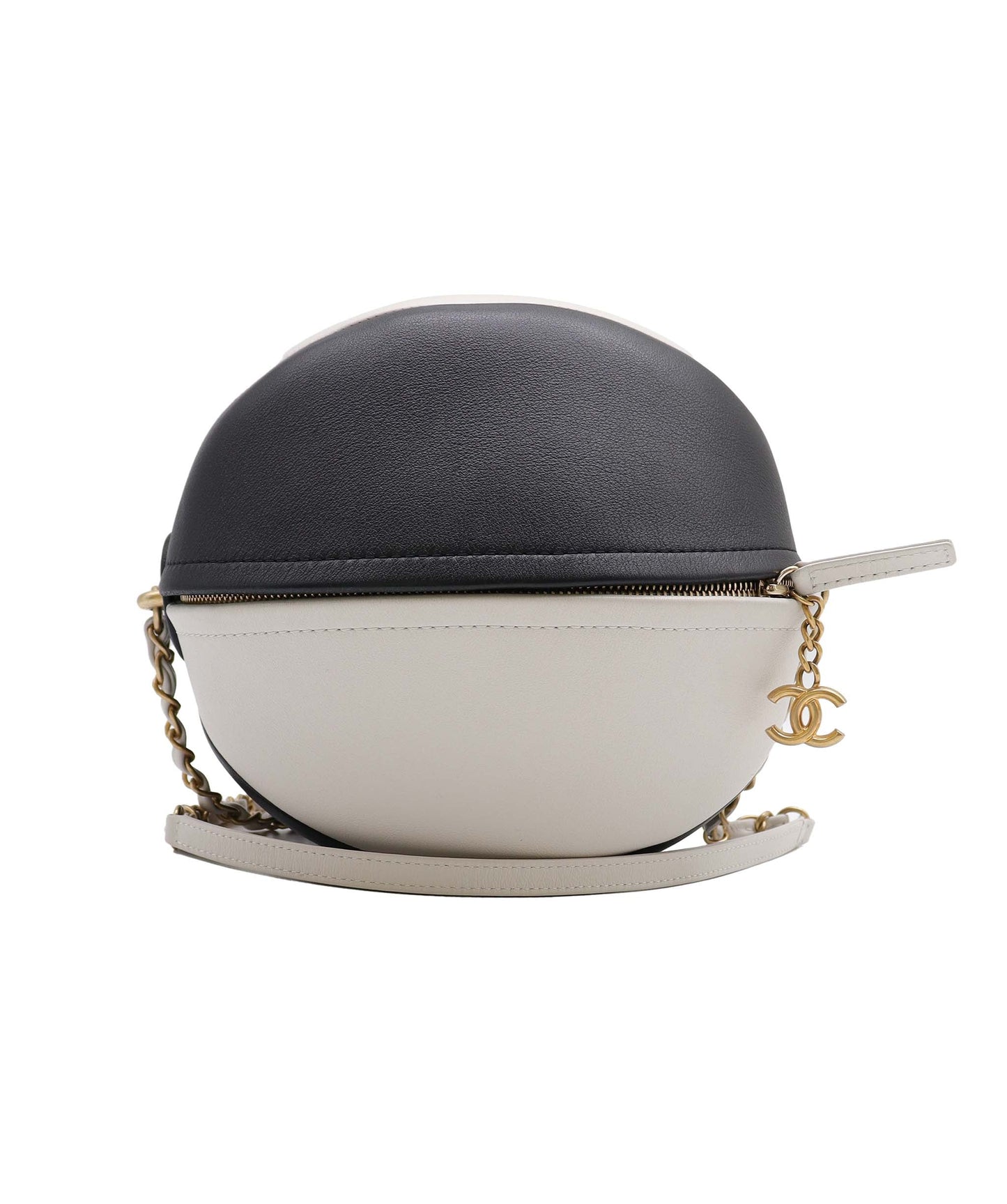 CHANEL beach ball Chain Shoulder Bag DXBS3472