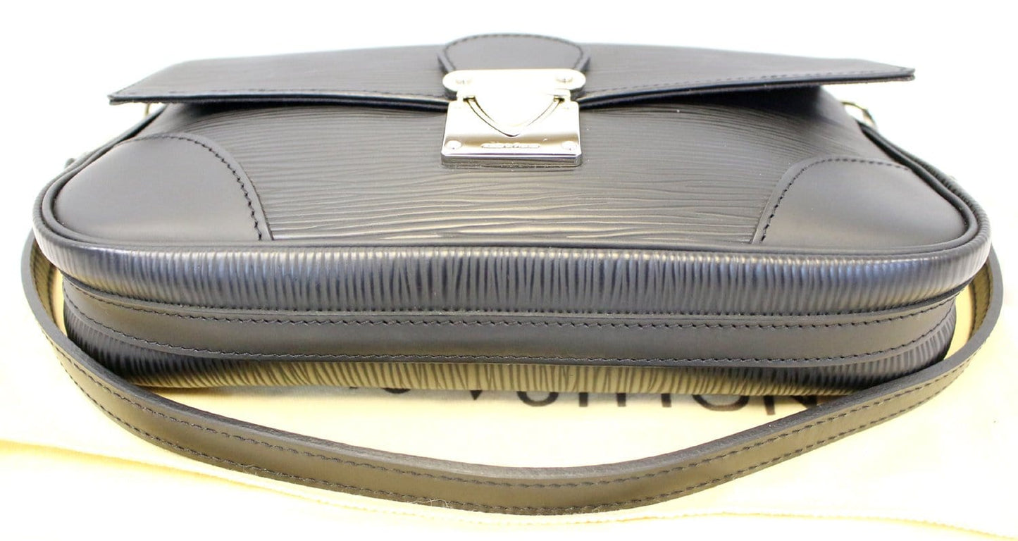 LOUIS VUITTON Black Epi Leather Segur Pochette Bag