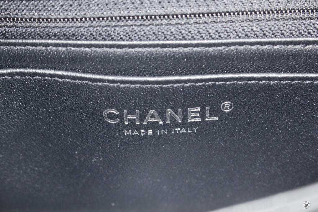 Chanel A69900 Y60594 CC Chervon  Black   94305 Lambskin 20CM Shoulder Bags Shw
