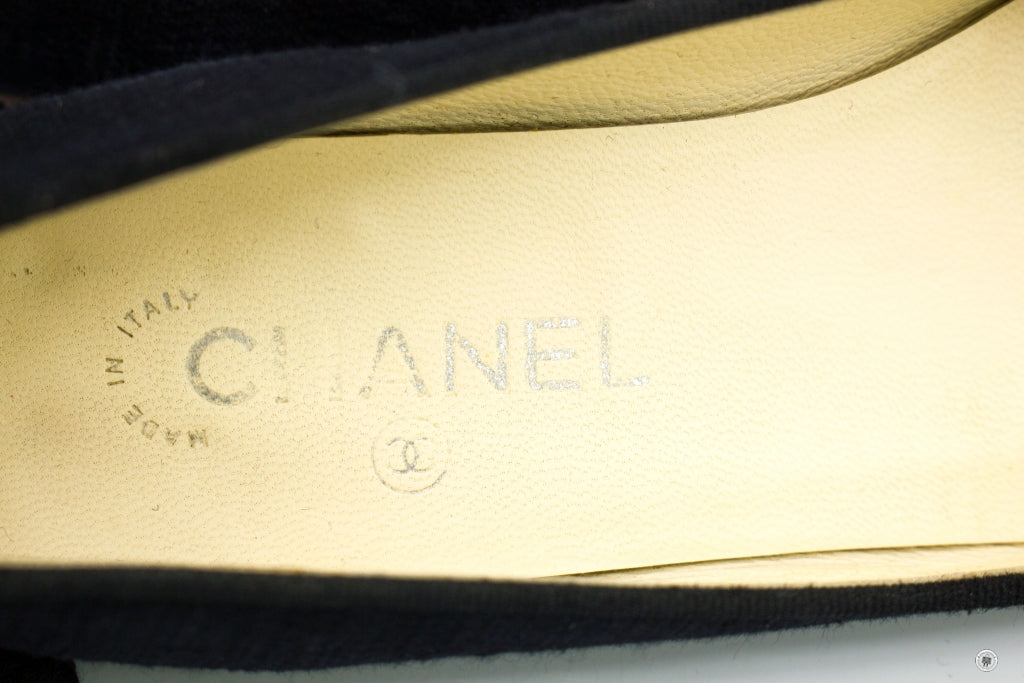 Chanel Ballerinas  Black Fabric 37.5 Flat