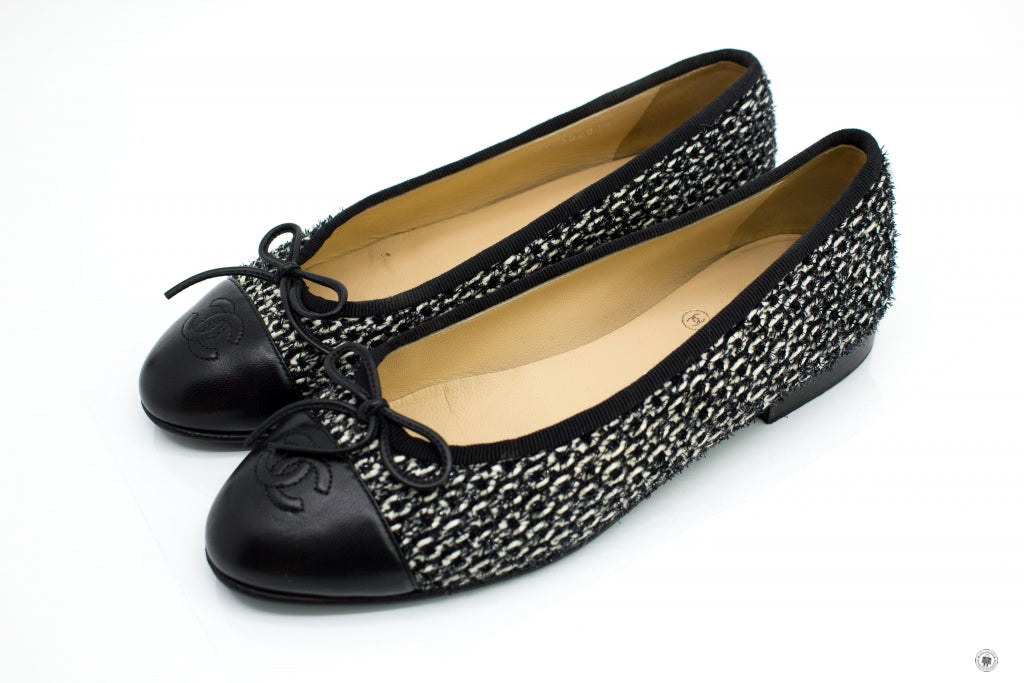 Chanel Ballerinas Lurex Fabric  Black white Fabric 37 Flat