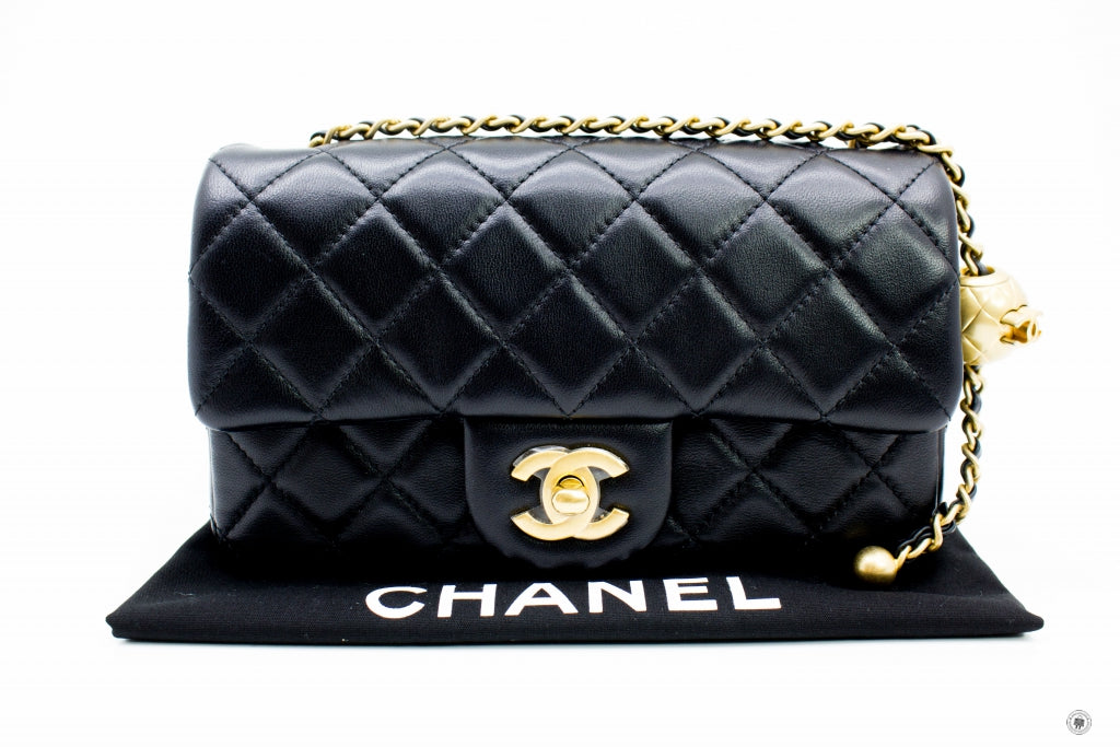 Chanel AS1787B02916 Classic CC Flap Bag Black   94305 Lambskin Shoulder Bags Gbhw