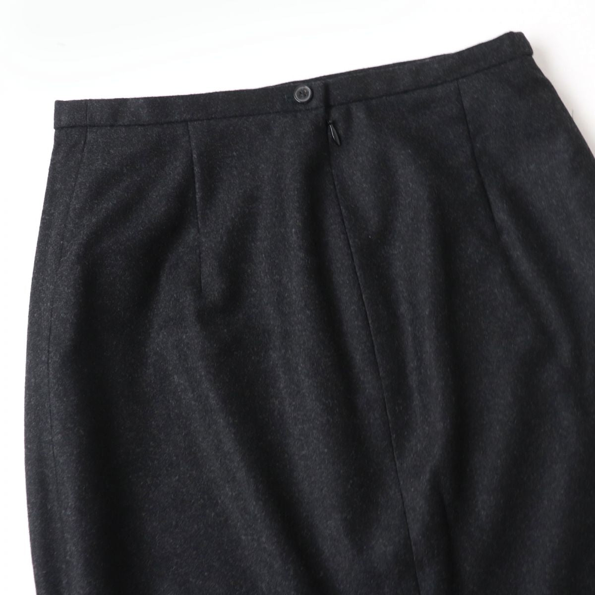 HERMES skirt Outer: 90% wool, Outer: 10% cashmere, Lining: 100% silk Black type Women 34  d