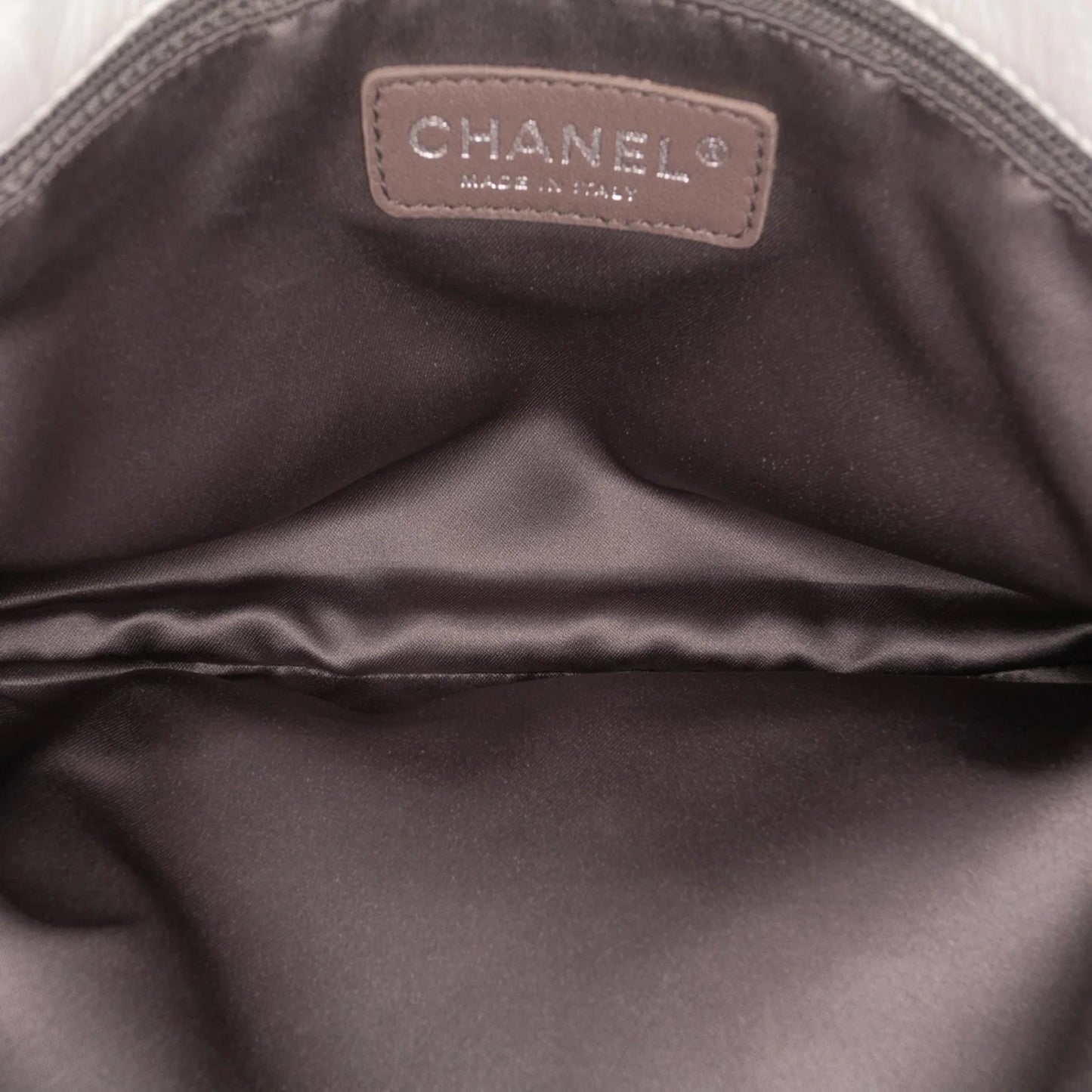 White Chanel CC Quilted Soft Lambskin Chain Mail Shoulder Bag