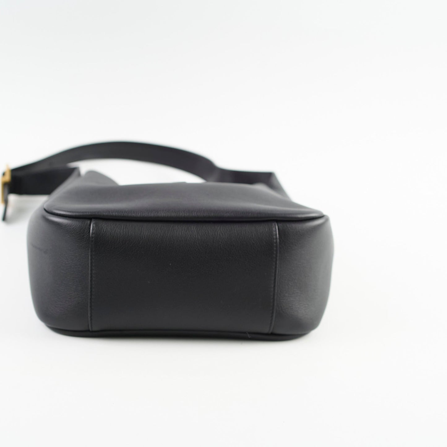 Saint Laurent LE 5 à 7 Supple Small Black