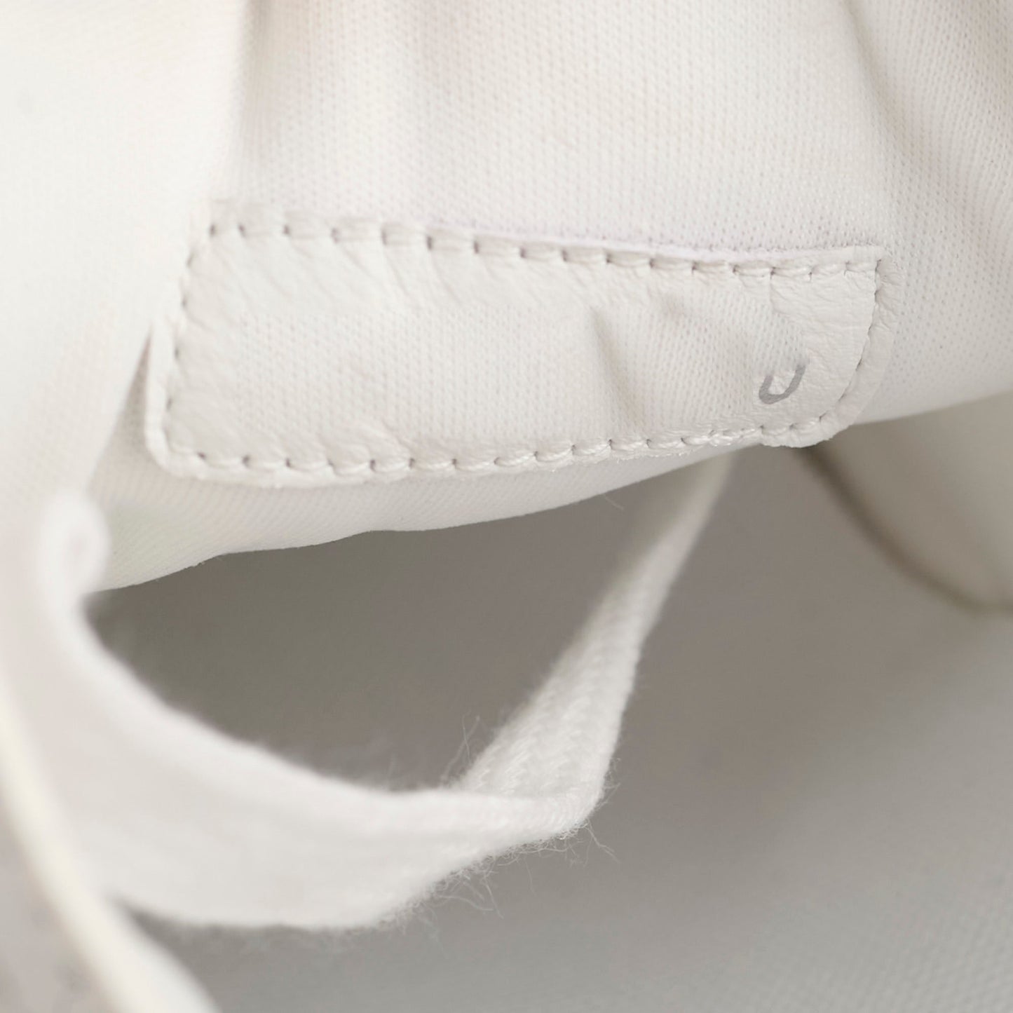 Dior MEN Sneaker Size 40  White