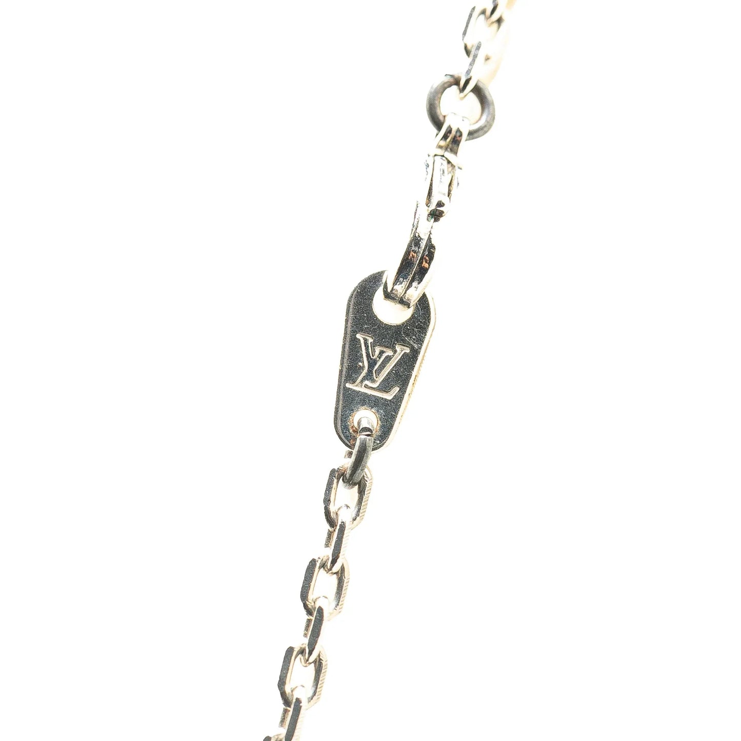 Silver Louis Vuitton Silver Collier Dandy Necklace