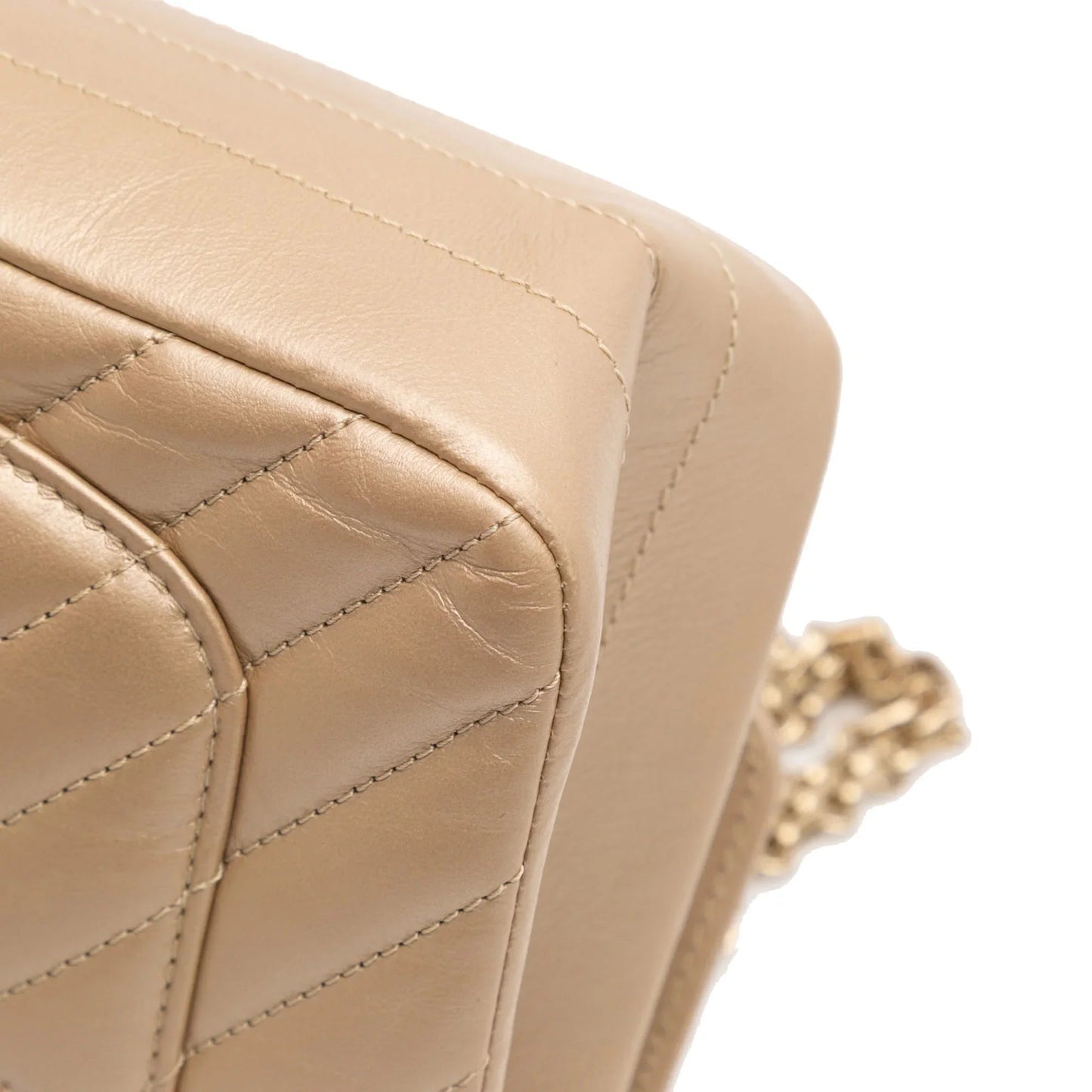 Gold Chanel Reissue 2.55 Chevron Quilted Metallic Calfskin Single Flap 224 Crossbody Bag