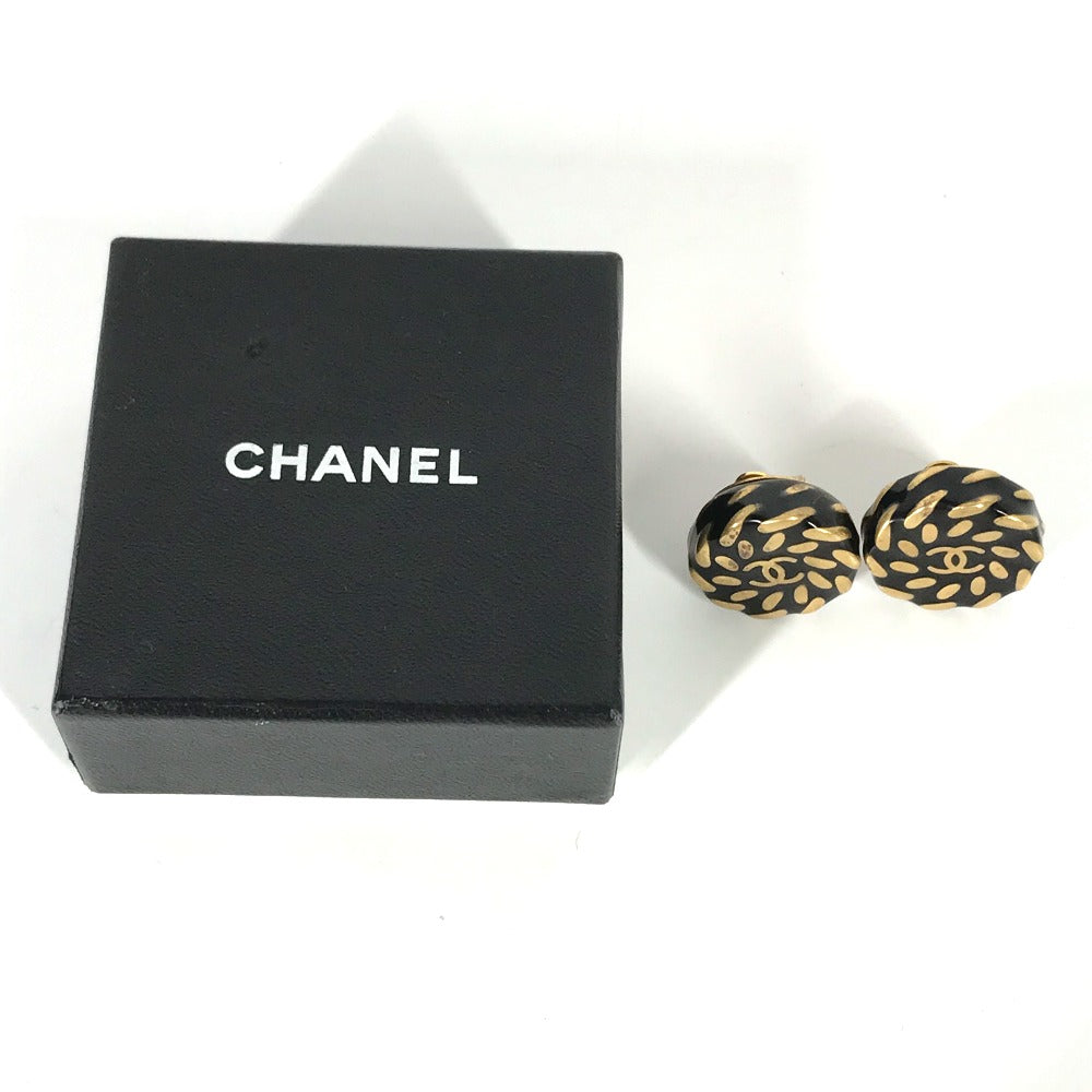 CHANEL Earring Gold Plated gold 97A   CC COCO Mark Women