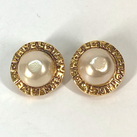 CHANEL Earring metal gold   Round logo fake pearl