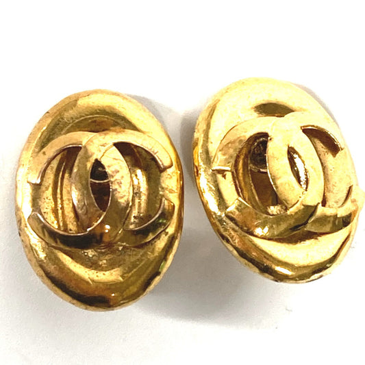 CHANEL Earring metal gold   CC COCO Mark