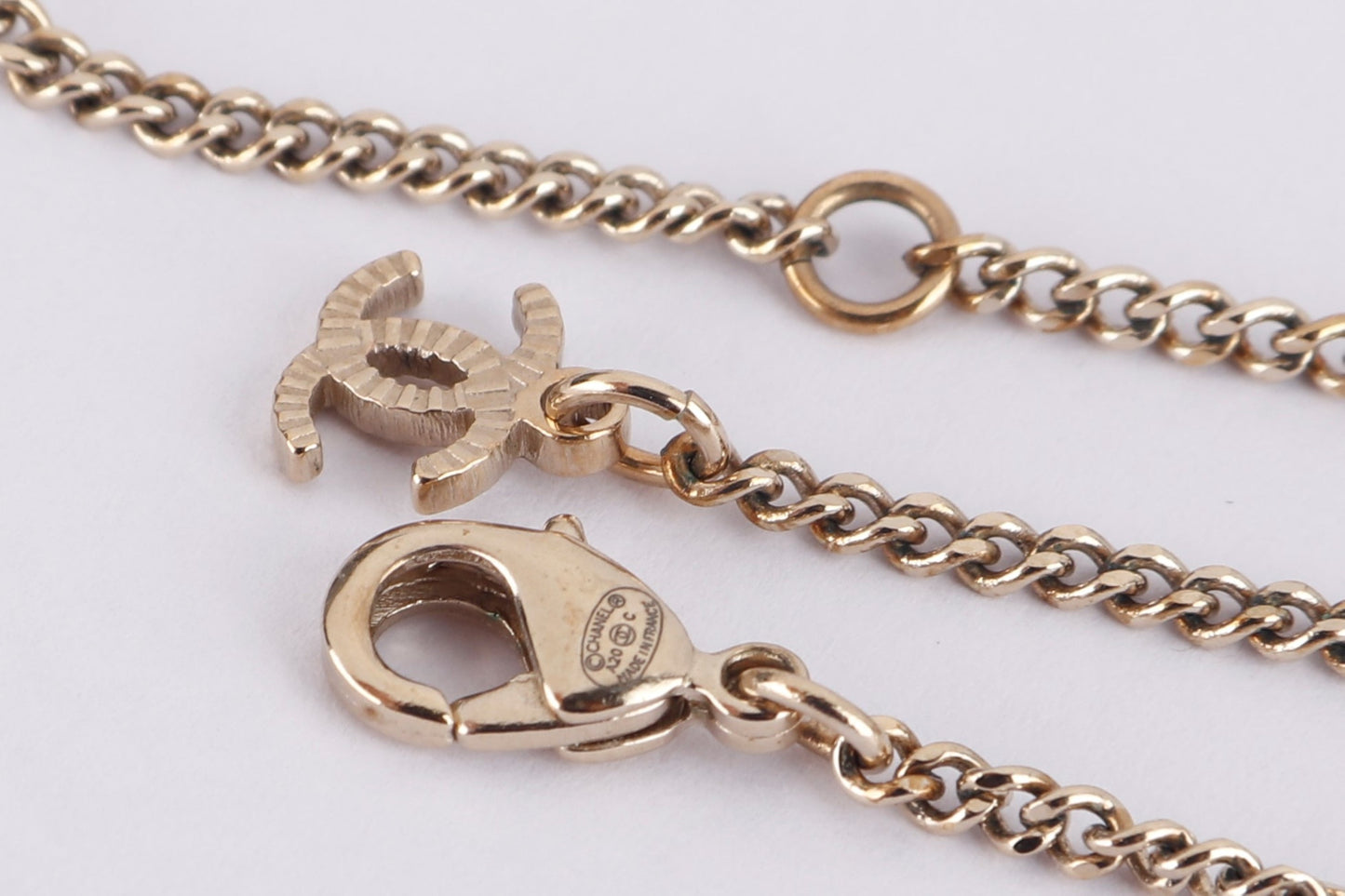 CHANEL 60CM LIGHT GP NECKLACE FAUX PEARL, RHINESTONE CC AND CAMELIA PENDANT, NO BOX
