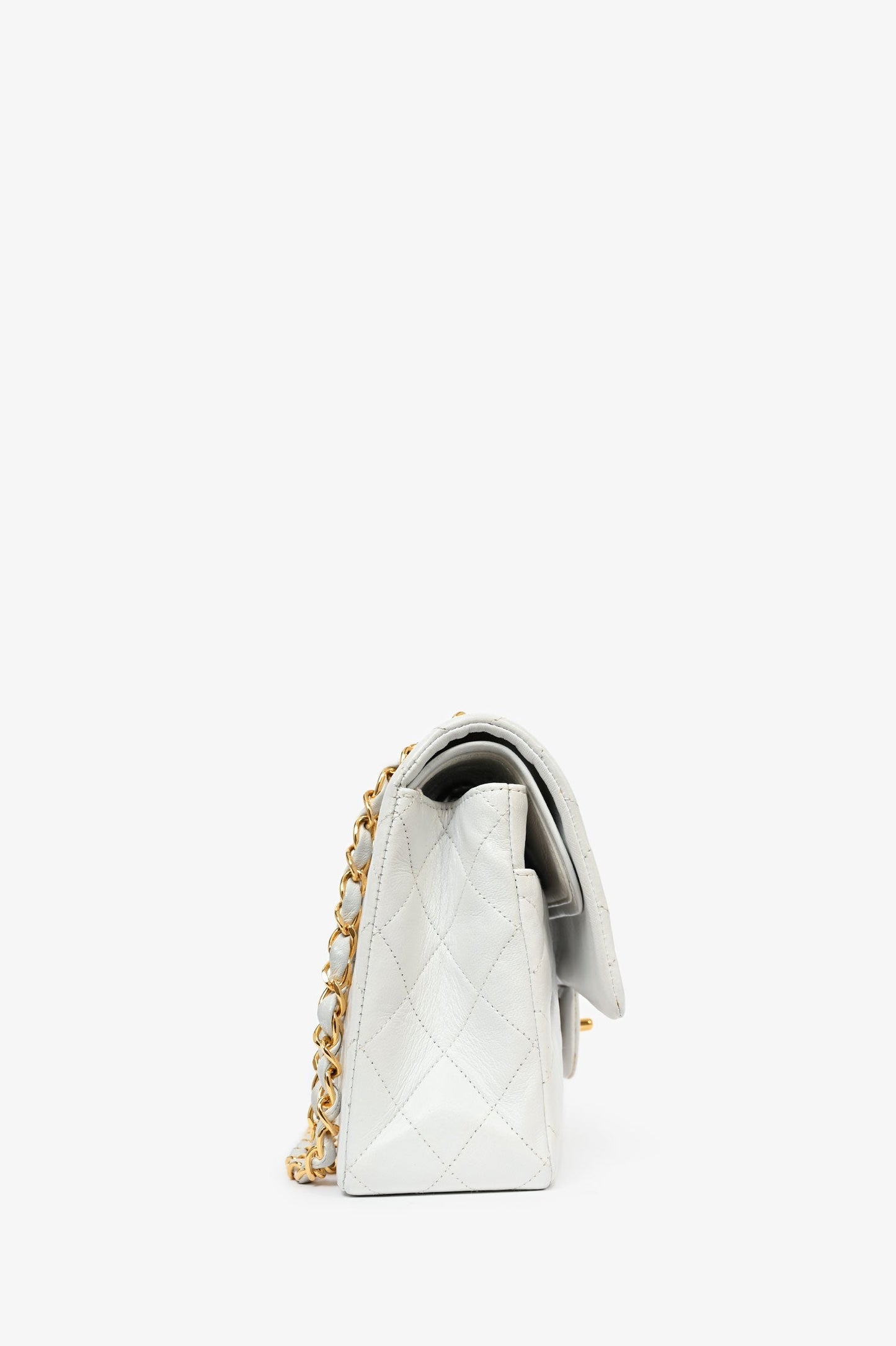 Pre-Loved Chanel™ 1991-94   White Quilted Leather Medium Double Flap (Refurbished)