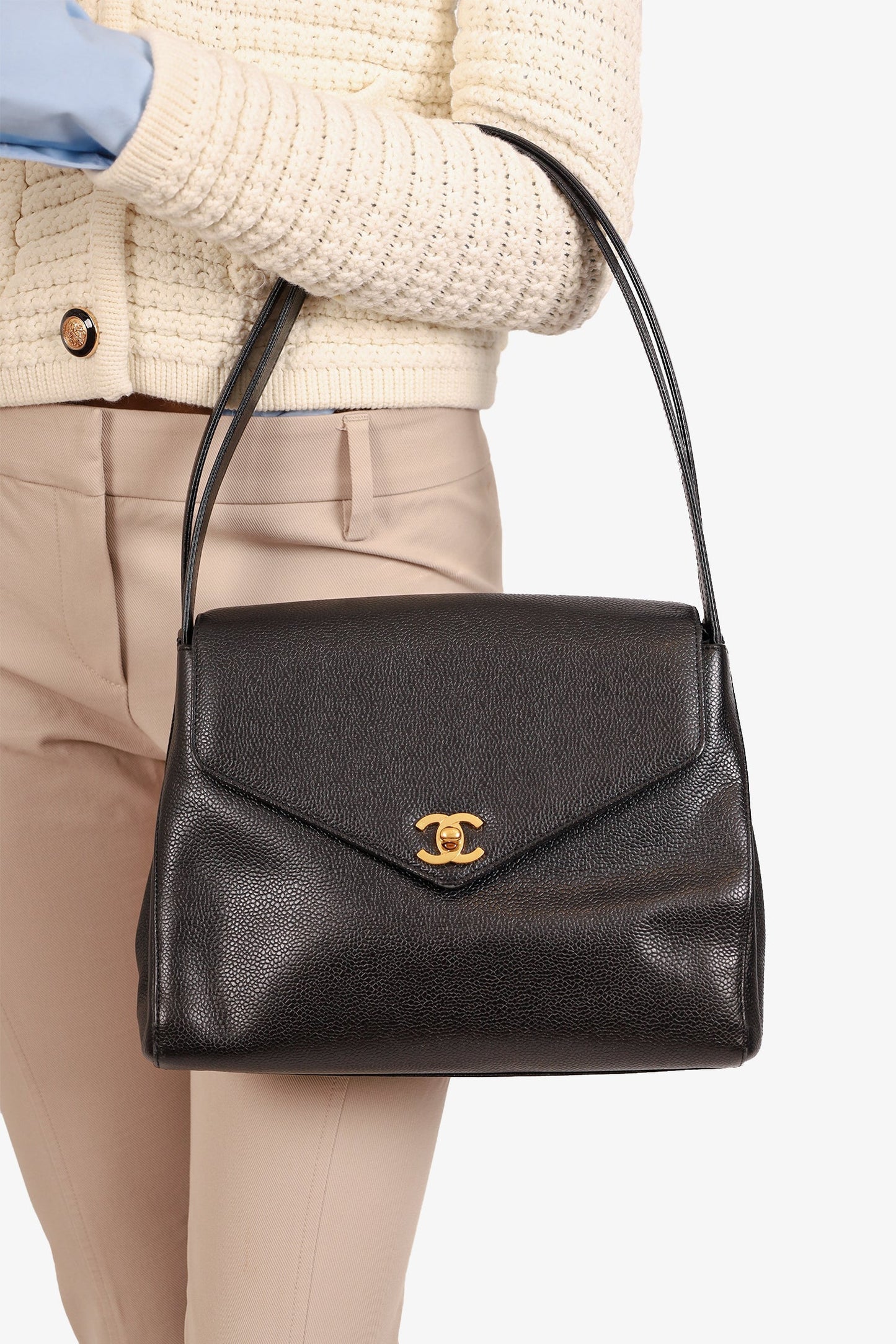 Pre-Loved Chanel™ 1997-99 Black Caviar CC Turnlock Envelope Shoulder Bag