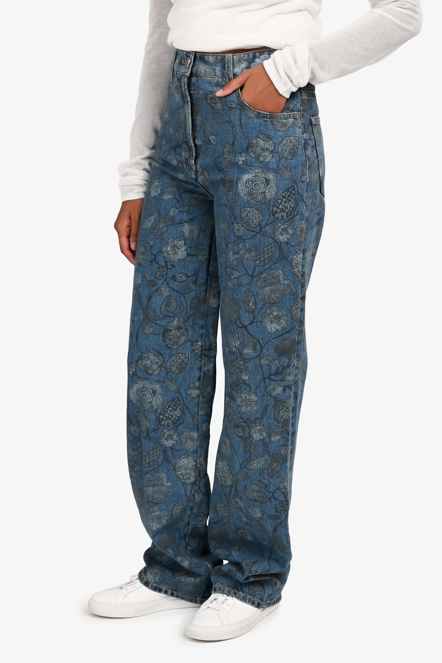 Pre-Loved Chanel™ 2021 Blue Mid Wash Floral Denim Straight Leg Jeans Size 34