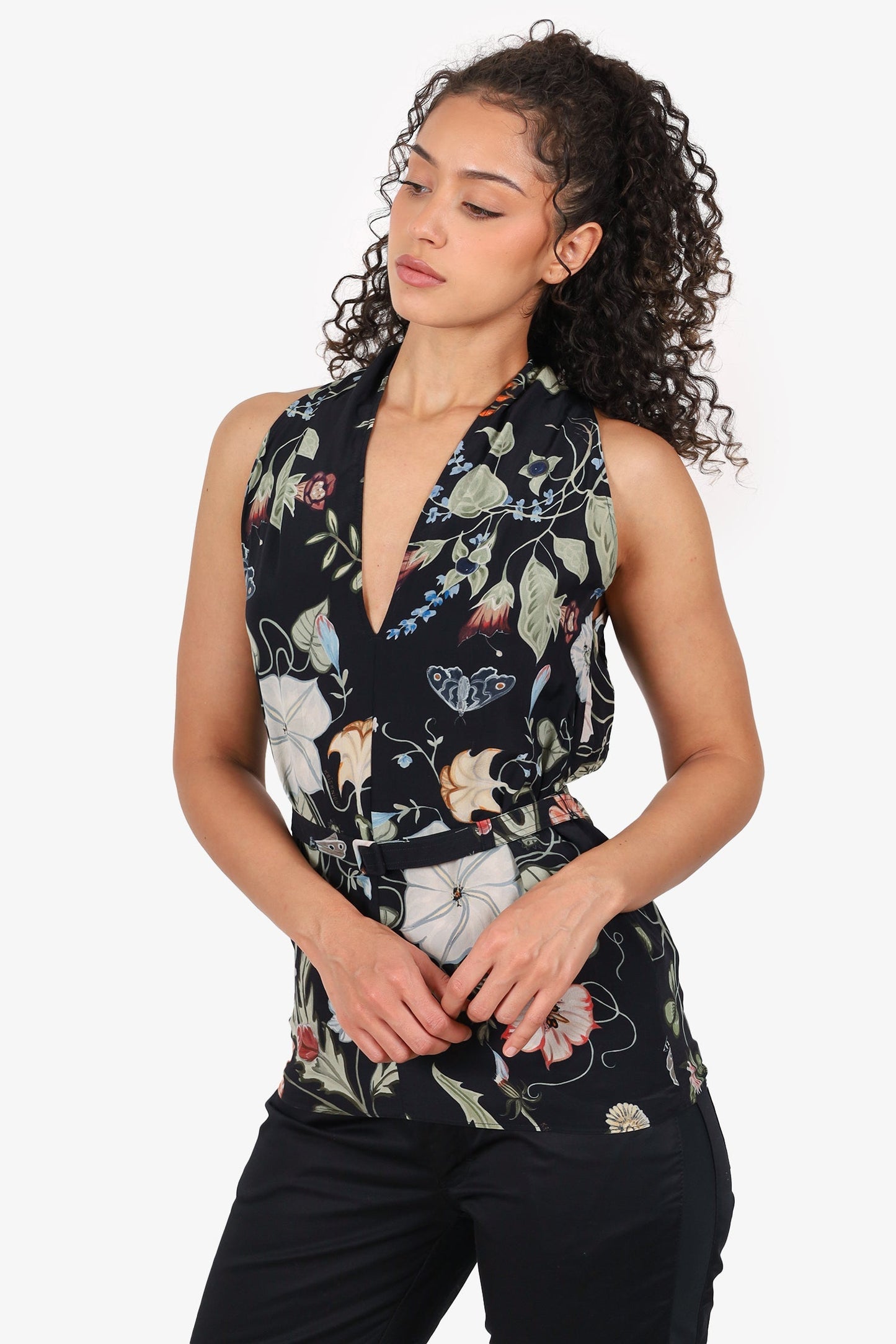 Gucci Black Silk Floral Print Belted Sleeveless Blo  Size 42