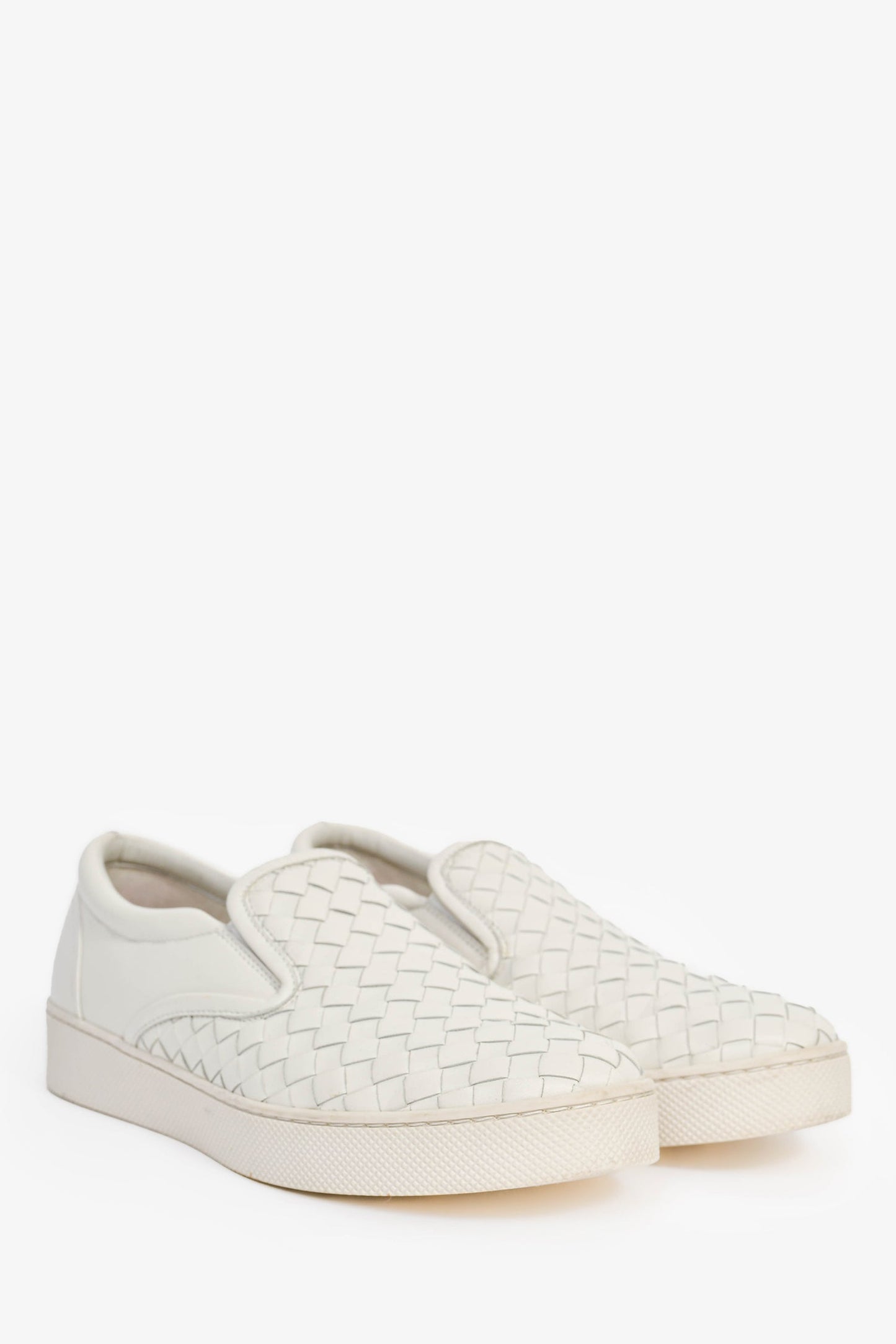Bottega Veneta White Intrecciato Leather Slip-On Shoes Size 37.5